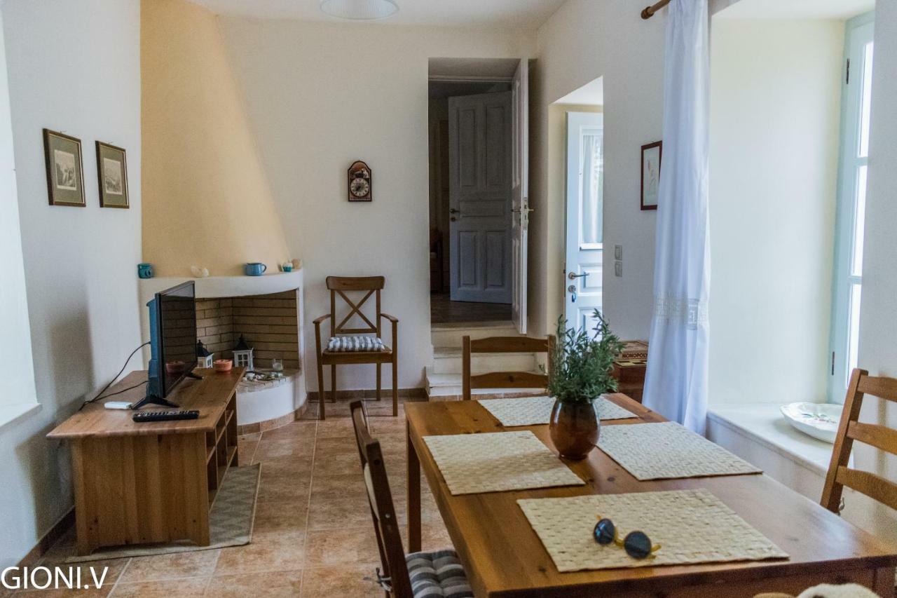 Angeliko'S Vourgaris Stone House Villa Đảo Hydra Ngoại thất bức ảnh
