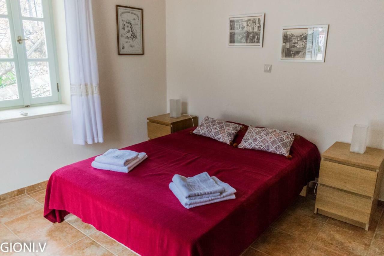 Angeliko'S Vourgaris Stone House Villa Đảo Hydra Ngoại thất bức ảnh